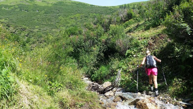 Überquerung und Anstieg zum Mühlbachsee