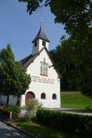 Das Ziel ist erreicht, die Kirche in Pöham