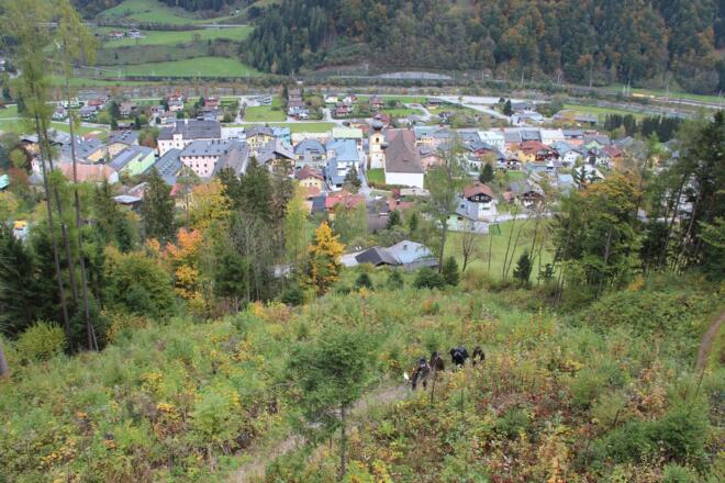 Aussicht vom Bassin auf den Prüllweg