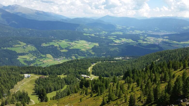 Ausblick zum Ausgangspunkt Talstation