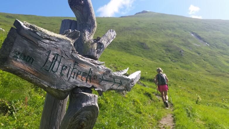 Wegbeschilderung Weißeck