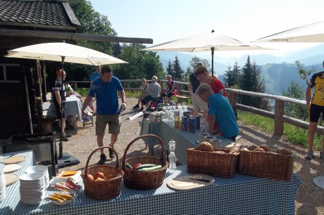 Hüttenfrühstück Tauernhof Flachau
