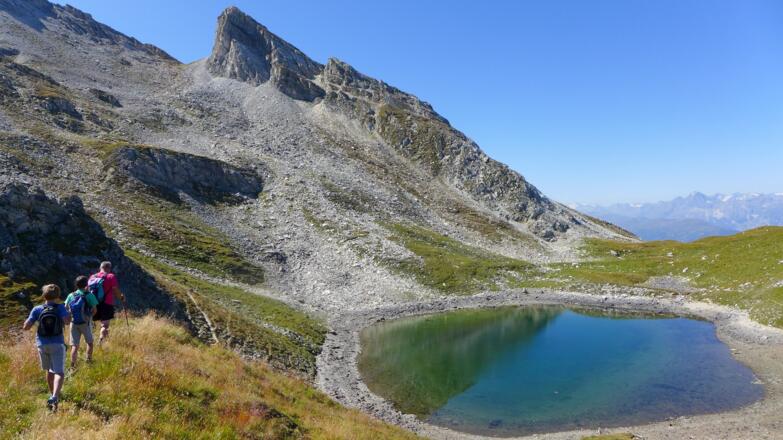 Austieg zum Gipfel der Schoberspitze über schottriges Gelände