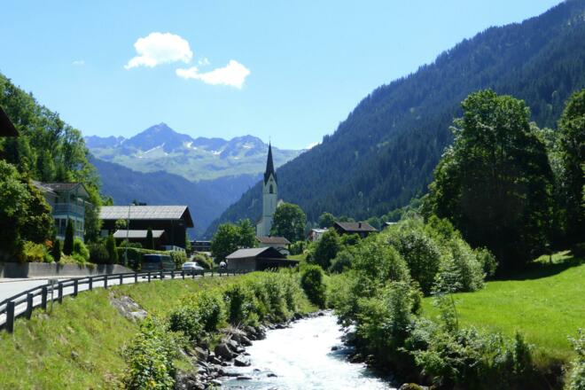Silbertal mit der Lobspitze im Hintergrund