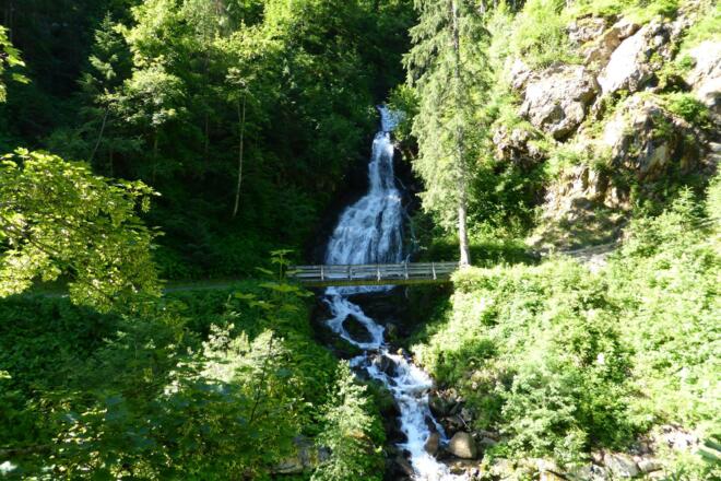 Teufelsbach-Wasserfall in Silbertal
