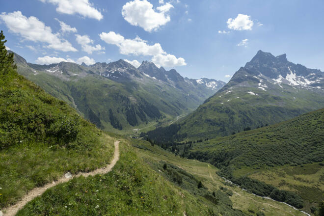 Weg zur Konstanzer Hütte (c) Lucas Tiefenthaler / Vorarlberg Tourismus