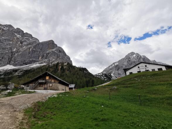 Hallerangeralm