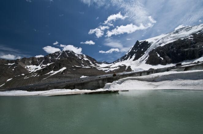 Gletschersee am Fuß des Sulzenauferners