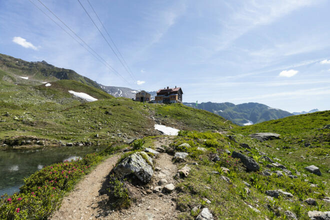 Kaltenberghütte (c) Lucas Tiefenthaler / Vorarlberg Tourismus