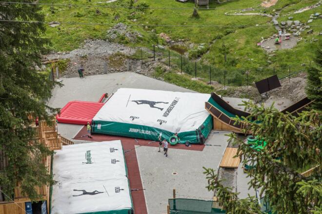 Jump &amp; Slide Park (c) BMA