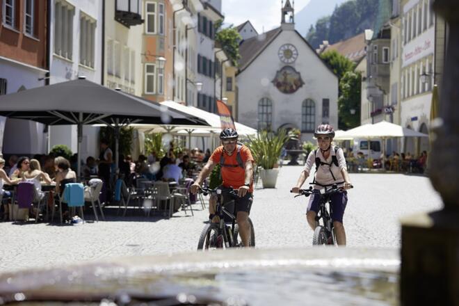 Mit dem Bike unterwegs nach Feldkirch - auf dem Walgau Radweg