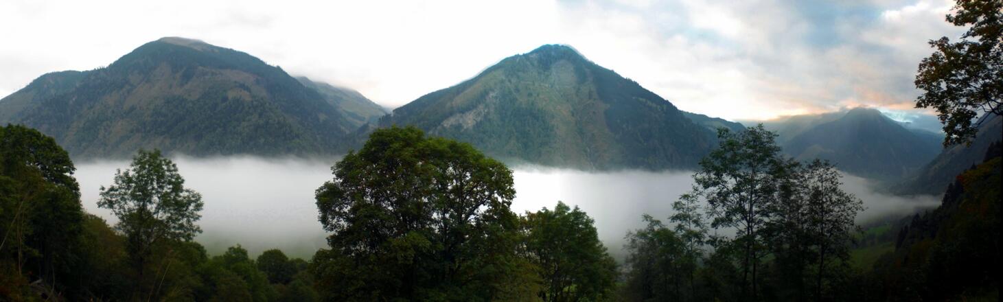 Blick Richtung Stolzkopf und Kreuzköpfl