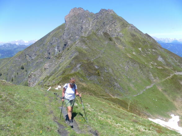 Rückblick zum Hirschkopf vom Reißrachkopfanstieg