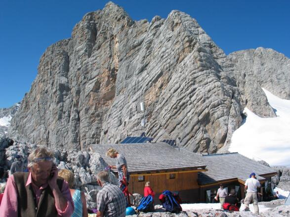 Die Dachsteinwarte im Sommer