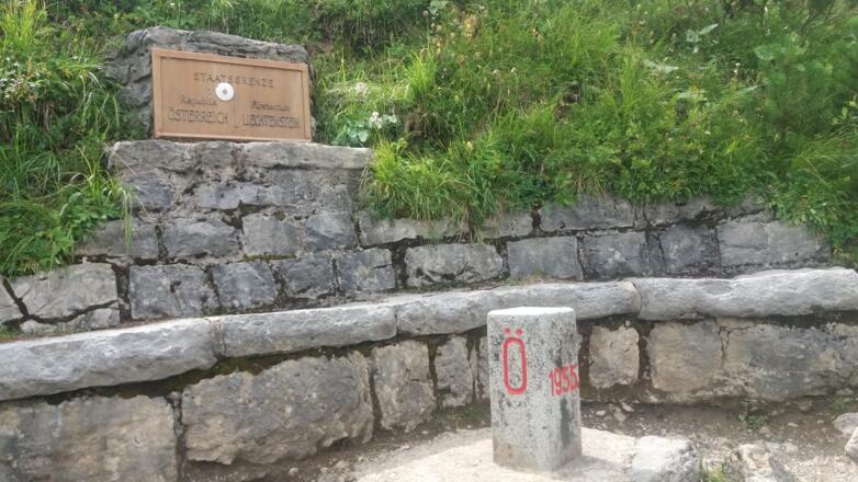 Ruheplatz: Staatsgrenze Österreich / Liechtenstein, 1733 m.