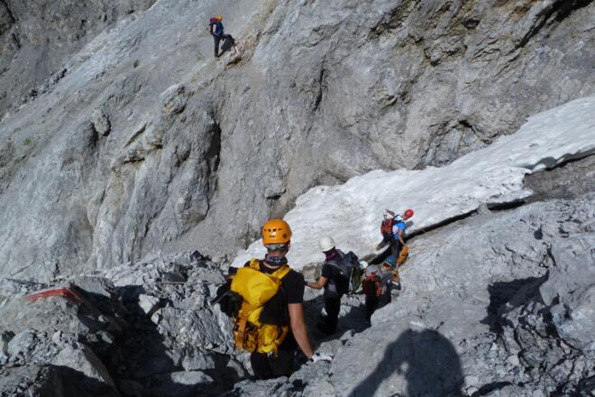 Die Schneerinne ein Gutes Stück nach der Paseierscharte