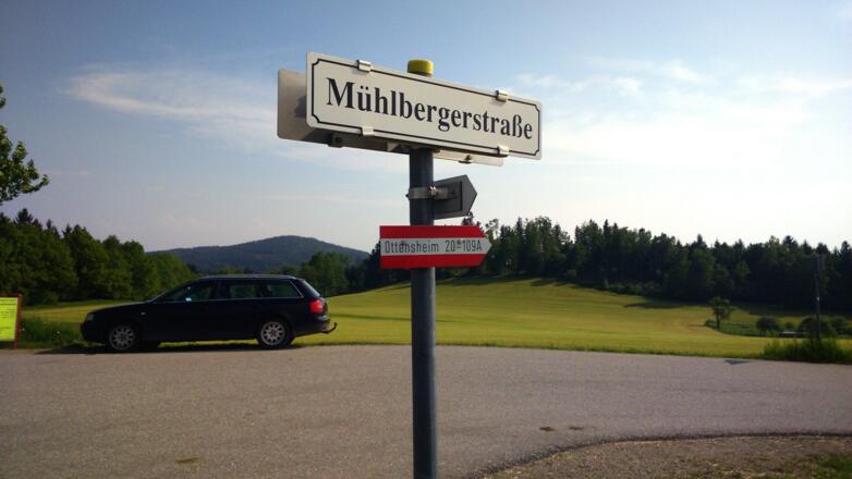 Wegtafel 620m nach Ottensheim