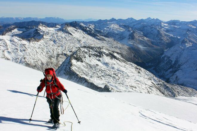 Blick zur Neuen Prager Hütte