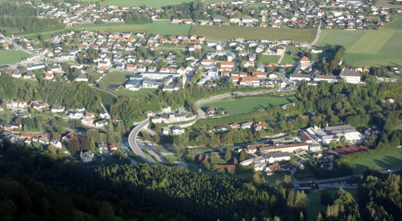 Blick hinab nach Scharnstein