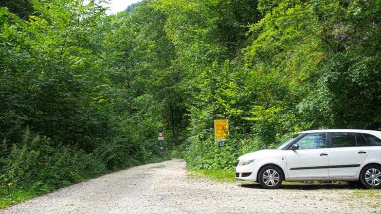 Ein zweiter kleiner Parkplatz im Wendbachgraben
