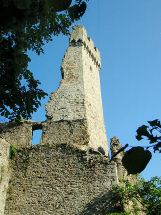 Bergfried ~415m