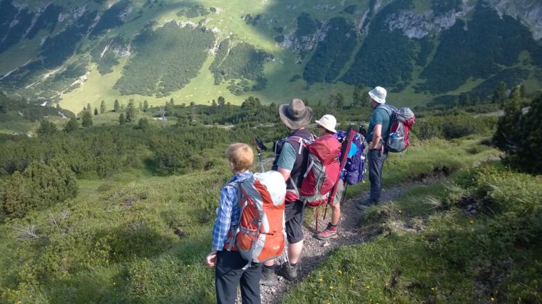Das Hahntennjoch liegt unter uns.