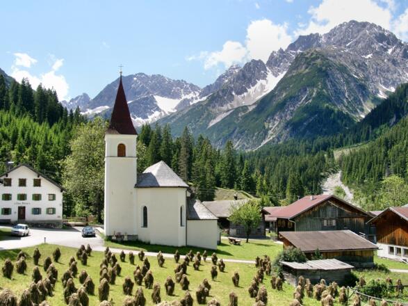 Kirche zum Hl. Joseph in Boden