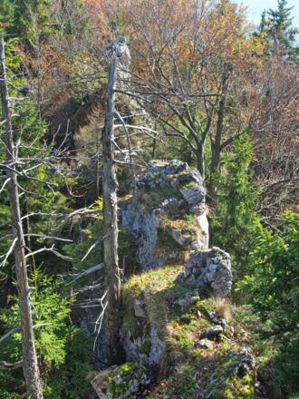 Kletterstellen im 2. Grat: diese Grattürme werden direkt erstiegen.