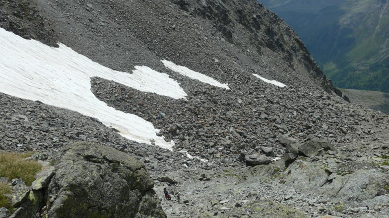 Unterhalb der Scharte