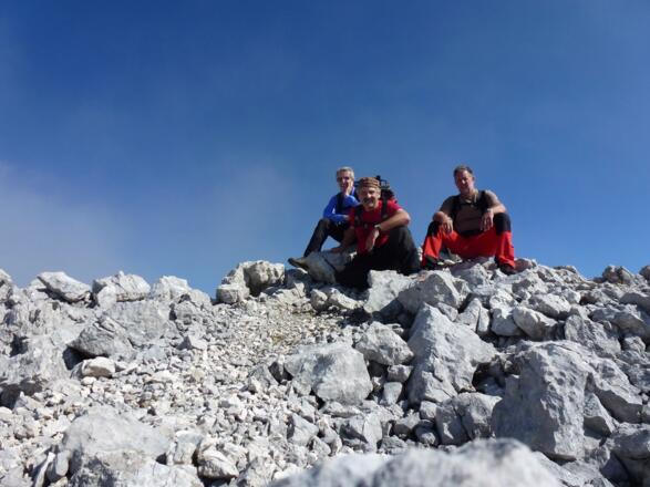 Der zweite Gipfel ist bald erreicht: Das Östliche Rothorn (2402 m).