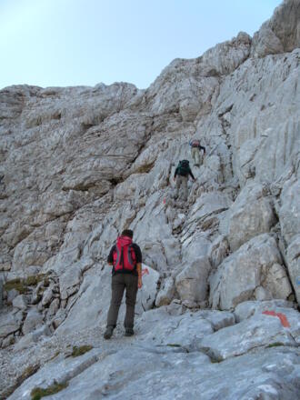 gesicherter Anstieg zum Wehrgrubenjoch