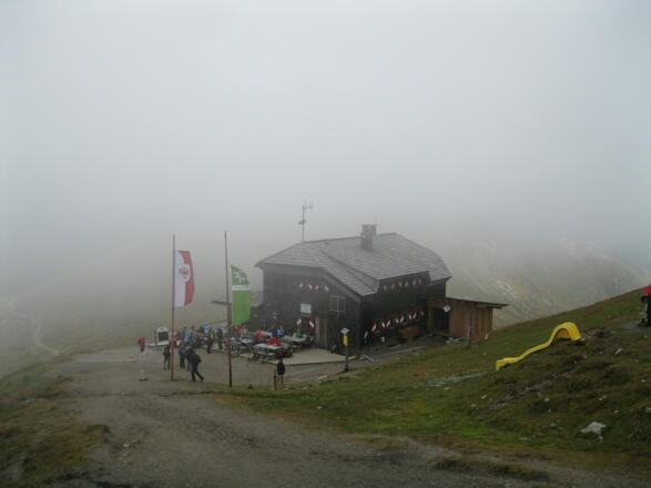 Die Sillianer Hütte auf 2452 m Seehöhe
