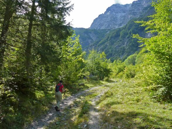 Am Ende des Loferer Hochtales beginnt der Aufstieg zur von-Schmidt-Zabierow-Hütte.