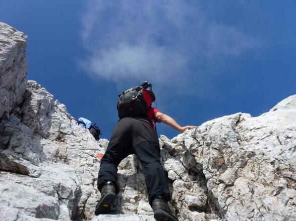Mit gleicher Kletterei geht es auf das Östliche Rothorn.