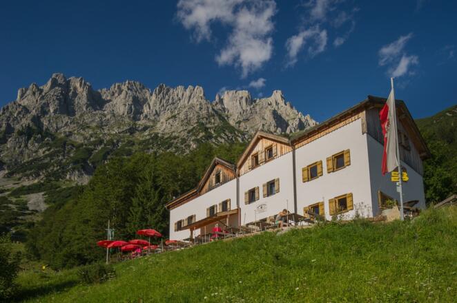 Gaudeamus-Hütte 1263 m