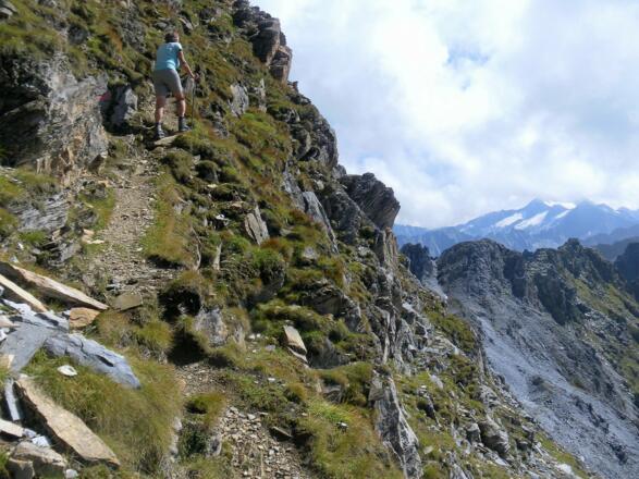 aufsteilender Gipfelstock