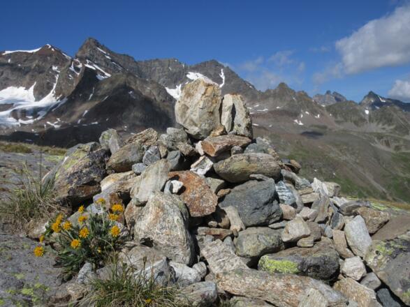 Steinmann auf dem Weg zum Radsattel