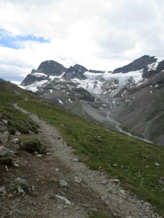 Auf dem Rückweg mit Blick zum Piz Buin