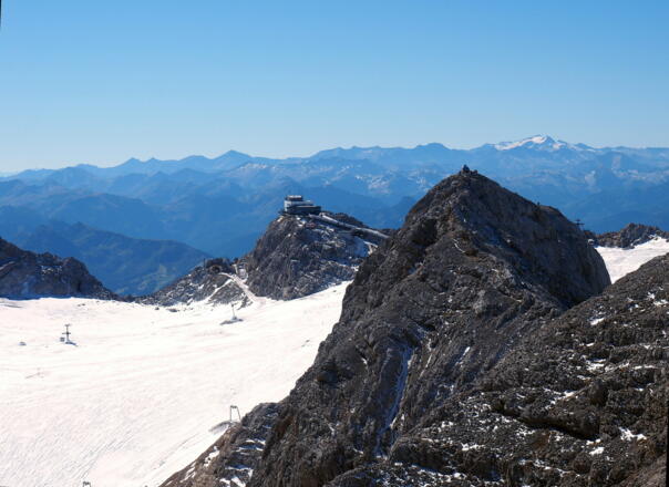Nied. Gjaidstein, Bergstation und Hochalmspitze am Rückweg