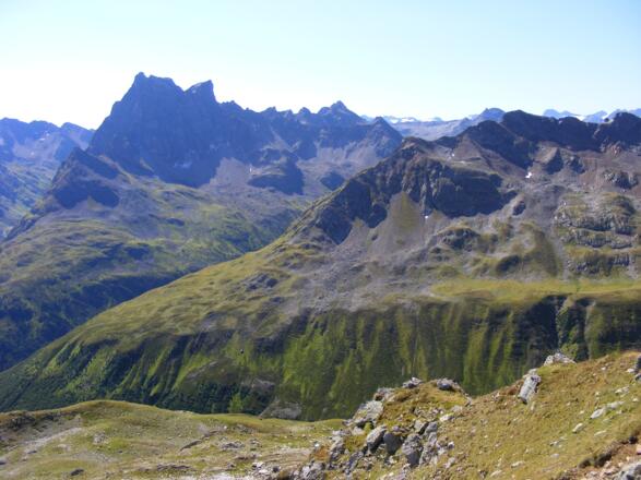 der Patteriol und der Drosberg vom Gstanzjoch aus gesehen