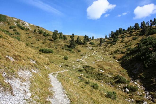 Schöner und einfacher Wanderweg zur Göppinger Hütte