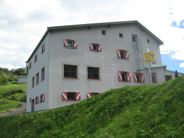 Stripsenjochhaus (4. Juni 2011)