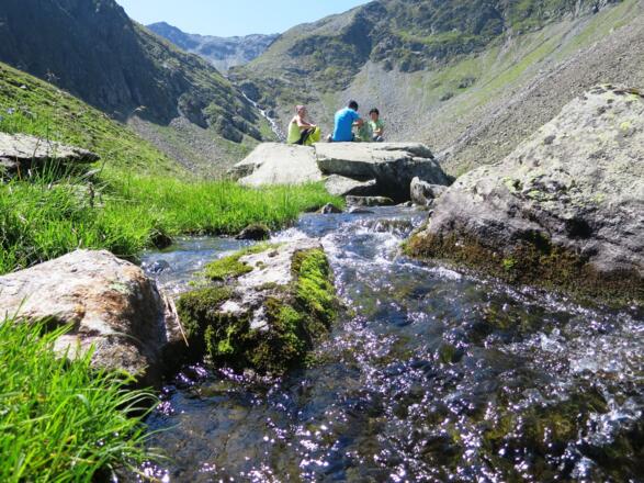 Der Talboden unterhalb des Hundstalsees - die &quot;Lacken&quot; - ist ideal für eine Pause.