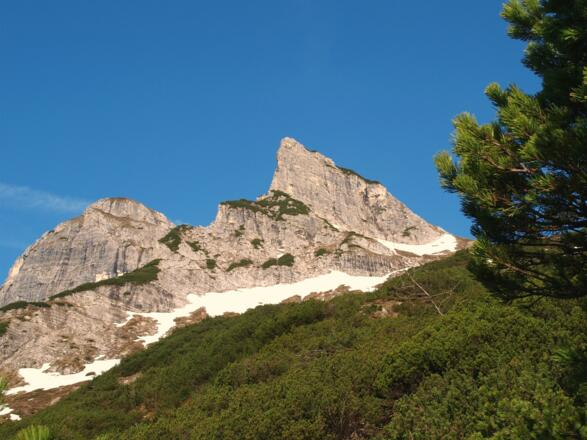Haberfeldsäule beim Anstieg um 1580m