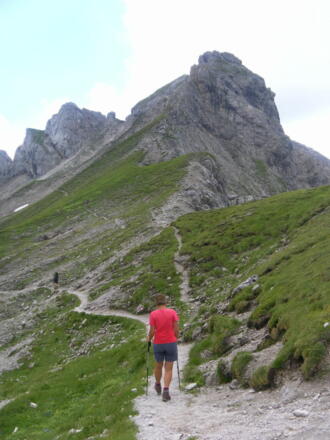  Eisgrubenturm und Steiglkogelwestgrat aus dem Steiglpass