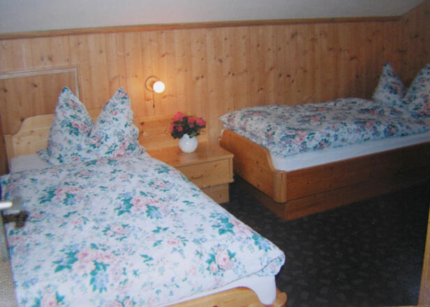 2. Stock Schlafzimmer 2
