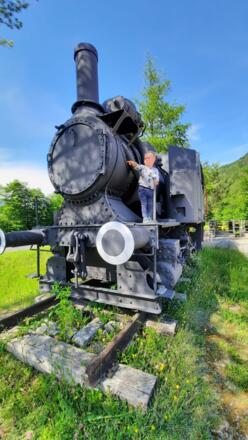 Lokomotive beim Museum