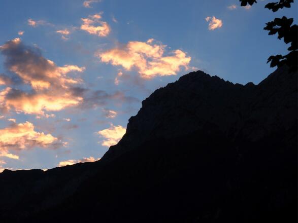 Sonnenaufgang über&#039;m Hochkogel