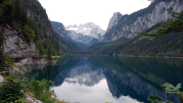 Vord. Gosausee 937m mit Dachsteinmassiv