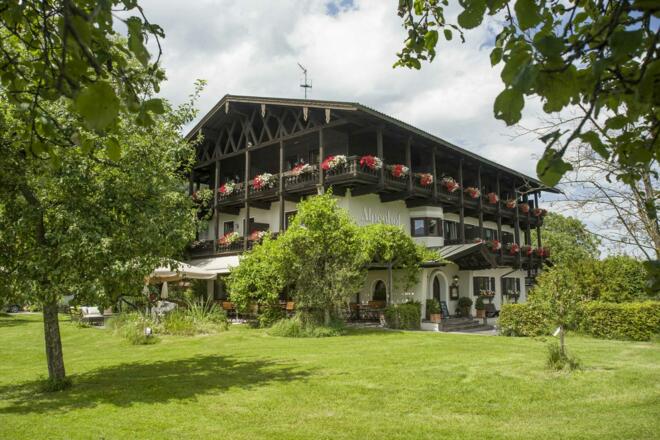 Landhotel-Restaurant Alpenhof